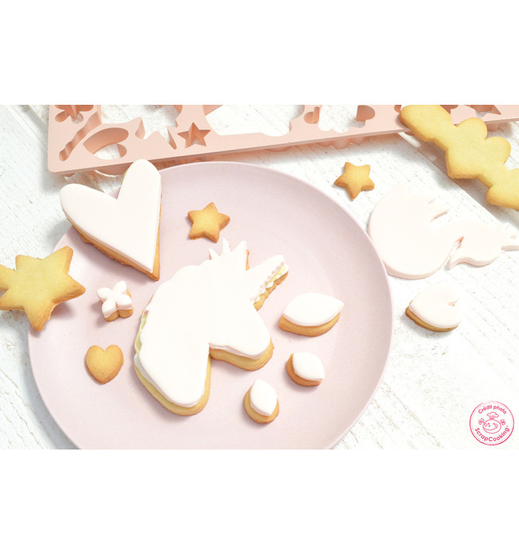 Unicorn-themed multi-cookie cutter sheet - ScrapCooking®