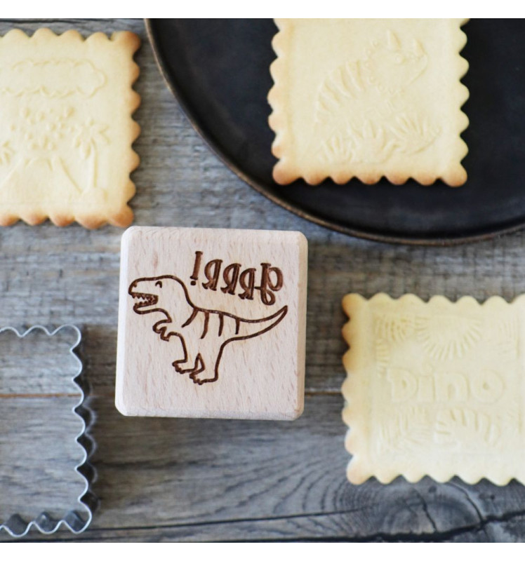 Dinosaur biscuit stamp with cookie cutter - ScrapCooking