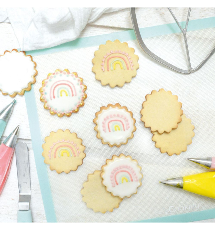 Biscuits décorés sur tapis silicone en fibre de verre - ScrapCooking