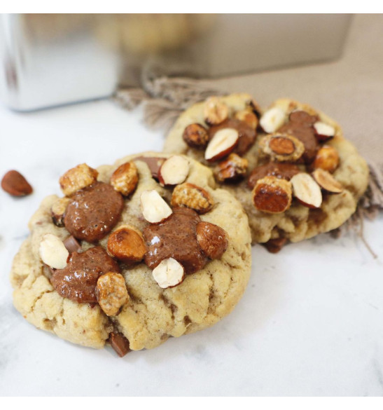 Cookie box - With milk chocolate and hazelnut praliné